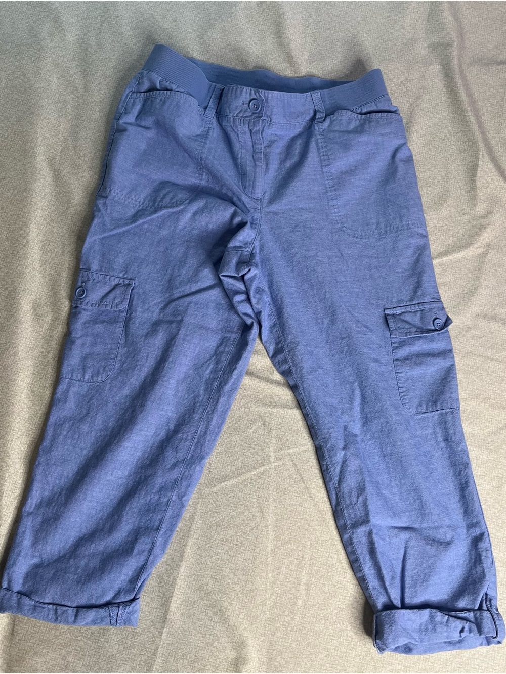 Women’s Blue Cargo Capris
